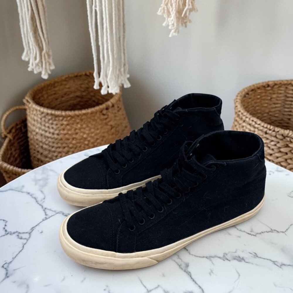 VANS Men's Size 11.5 Black Canvas High Top Sneakers
